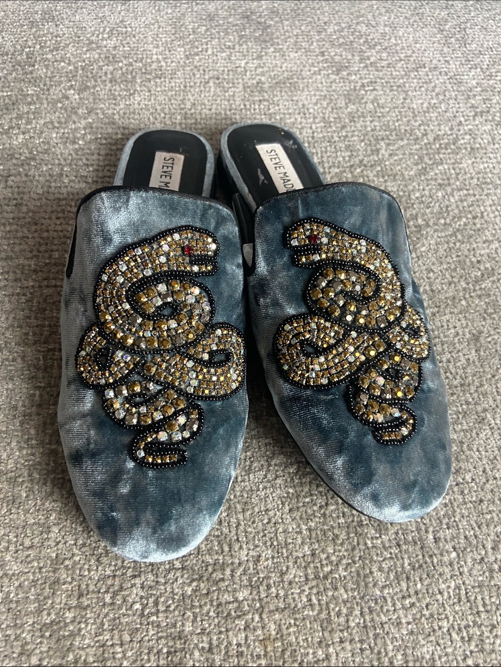 Steve Madden Teal Velvet Beaded Snake Mules size 6